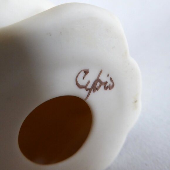VINTAGE 1960’S CYBIS BISQUE PORCELAIN "MR SNOWBALL” BUNNY RABBIT FIGURINE - Picture 7 of 7